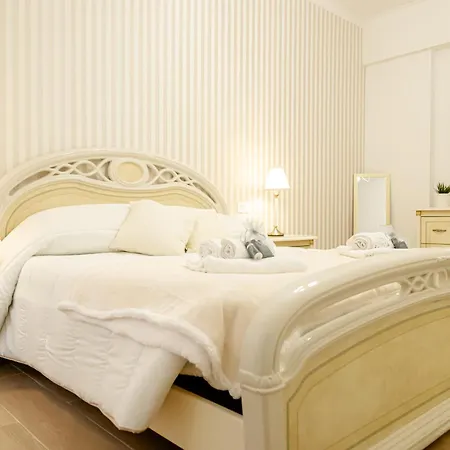 Apartman San Giovanni 200mt Metroc Moderno Per 5 Persone Al Centro Róma