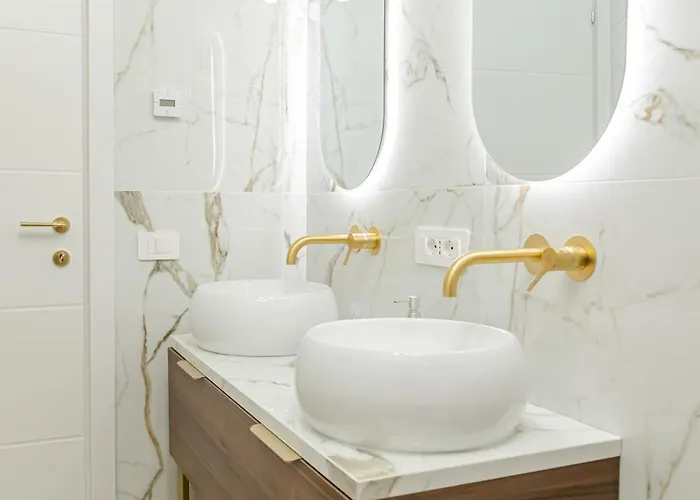 San Giovanni 200mt Metroc Moderno Per 5 Persone Al Centro